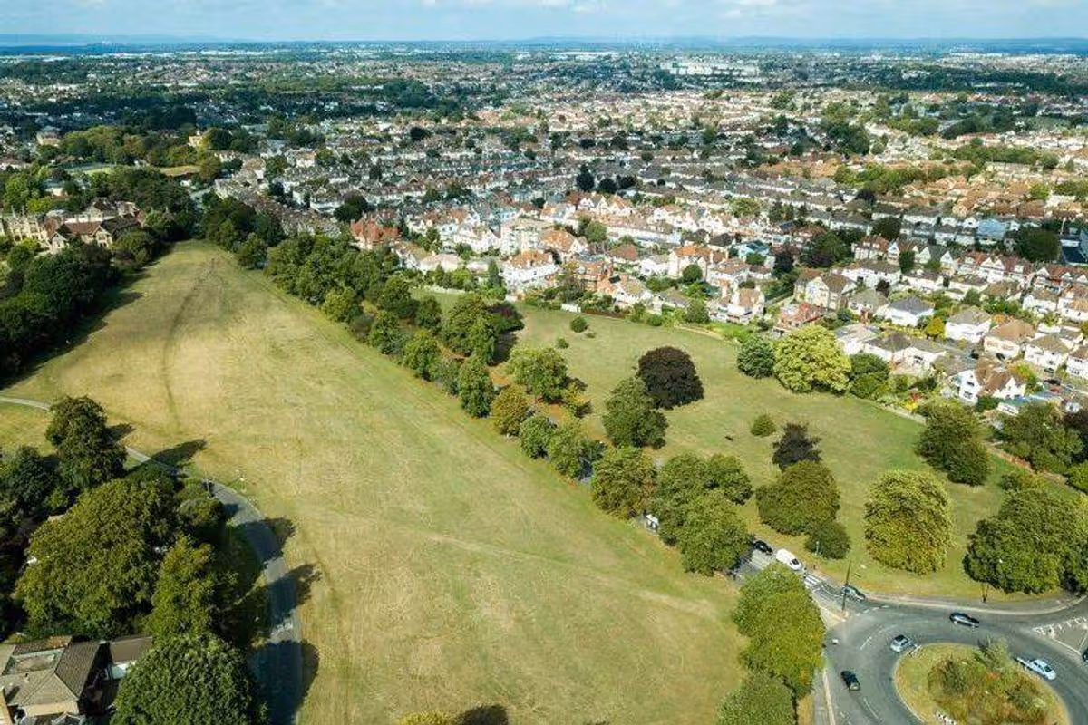 Stoke Bishop, Bristol — local photo 7