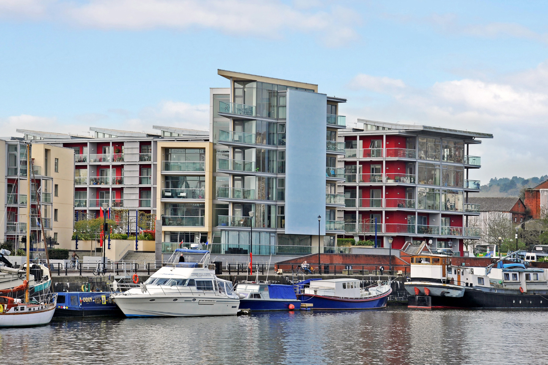 Harbourside, Spike Island and Whapping Wharf, Bristol — local photo 7